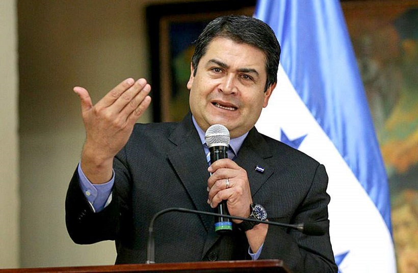 Presidente Honduras Juan Orlando Hernández habla.