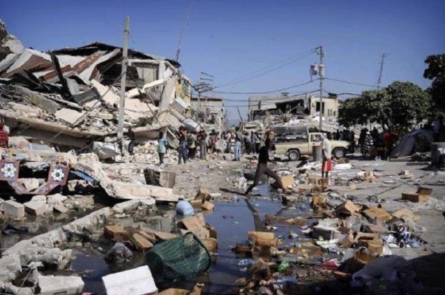 Destrucción de infraestructura en Haití por terremoto de 2010.