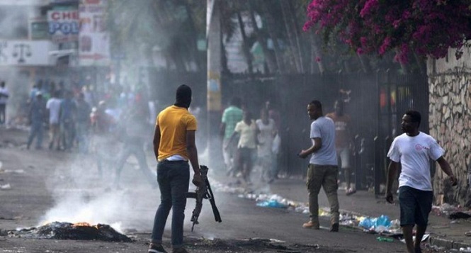 Al menos 6 muertos durante enfrentamiento de bandas en Haití.