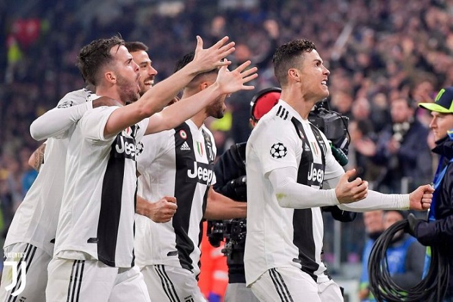 Juventus avanza a cuartos de final.