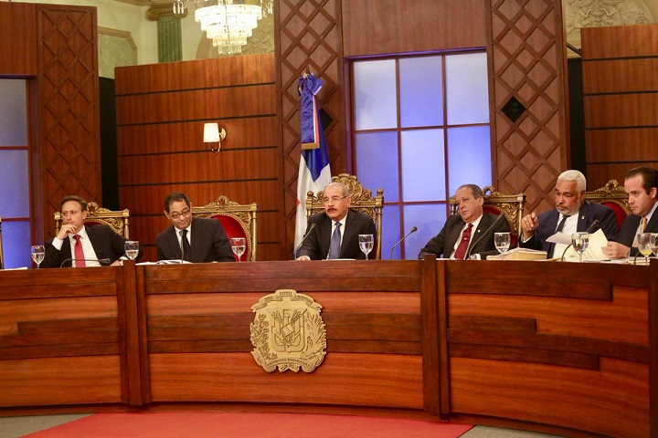 Presidente de la República Danilo Medina pide respeten aspirantes SCJ.
