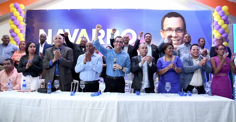 Navarro propone conformar nueva República Dominicana.
