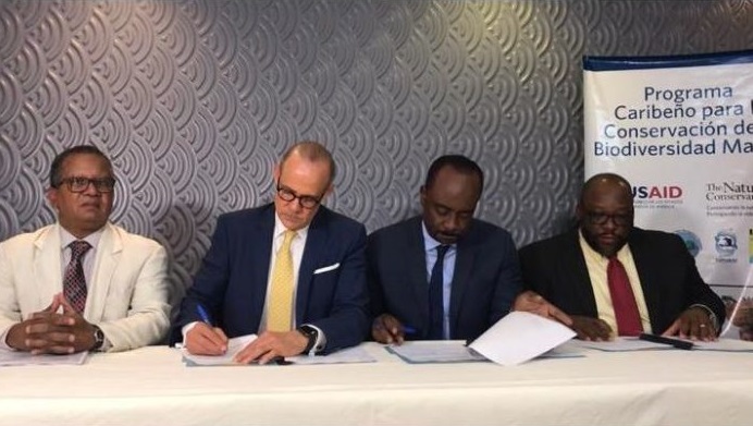 RD y Haití firman acuerdo de pesca responsable de Costa Norte.
