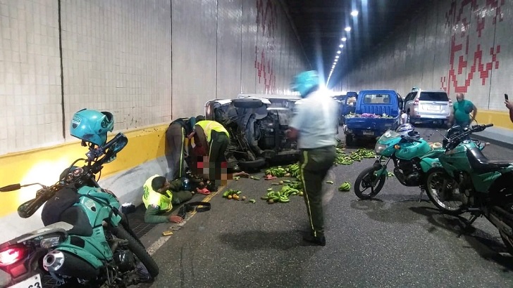 Un muerto durante accidente de tránsito en túnel Las Américas.