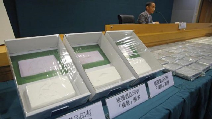 Paquetes de cocaína aprehendida en el departamento policial de Hong Kong.