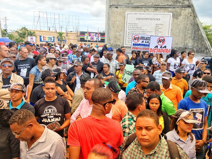 Manifestación San Cristóbal contra reforma constitucional.