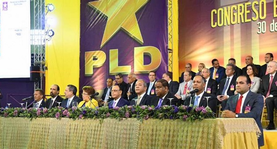PLD celebra Congreso Extraordinario con miembros CP y CC.