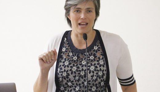 Sonia Silvestri especialista participa Cátedras de Excelencia.