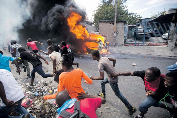 Haitianos exigen renuncia del presidente Jovenel Moïse.