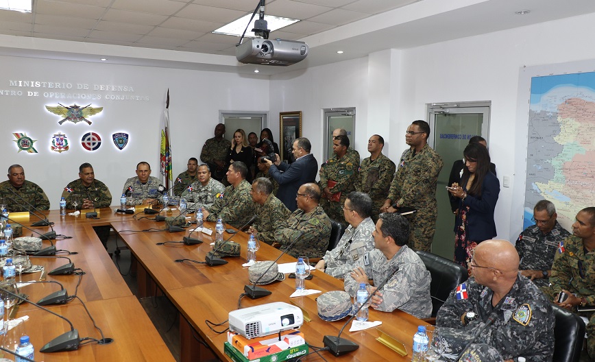 Comandante general FARD entrega Dirección Comando Conjunto Unificado.