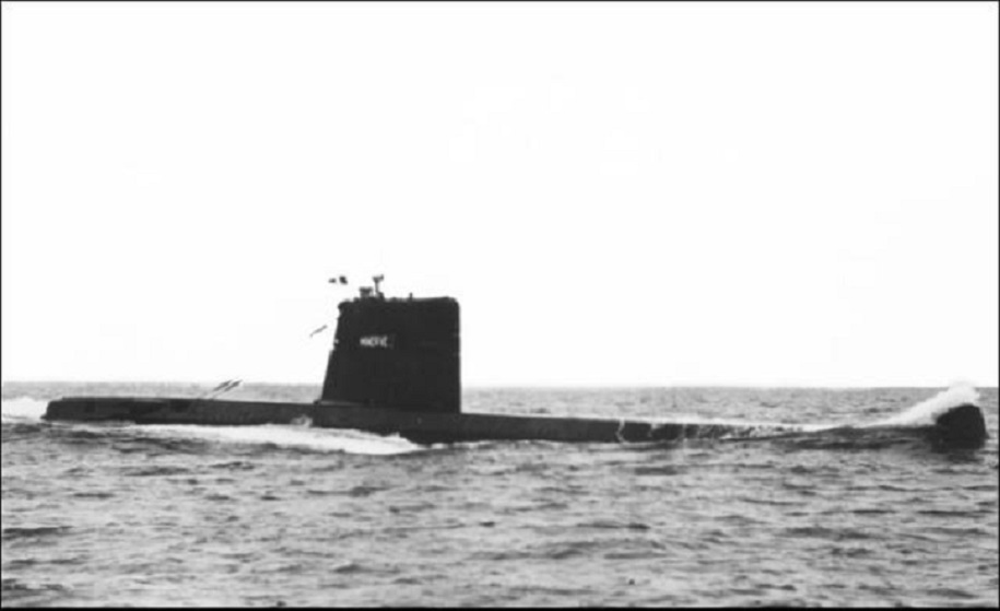 Fotografía del submarino francés "La Minerve”.