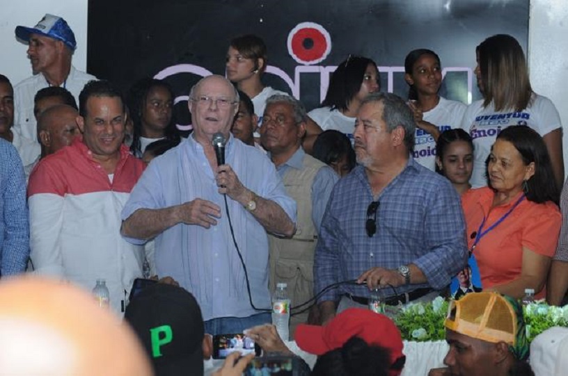 Expresidente Hipólito Mejía encabeza acto en la provincia Ocoa.
