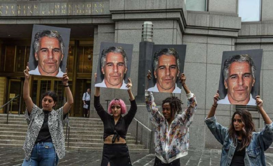 Protesta contra Epstein el pasado 8 de julio ante el tribunal de Nueva York. (Foto Stephanie Keith/AFP)