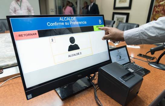 Sistema de voto automatizado JCE.