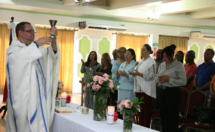 Celebran misa en honor a la virgen de las mercedes. (Foto externa)