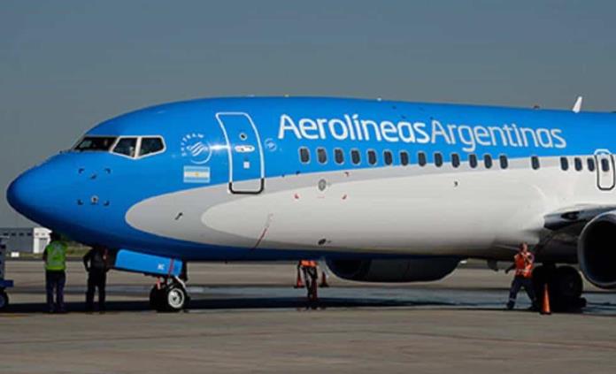 Pasajeros resultan heridos en un vuelo a Argentina.