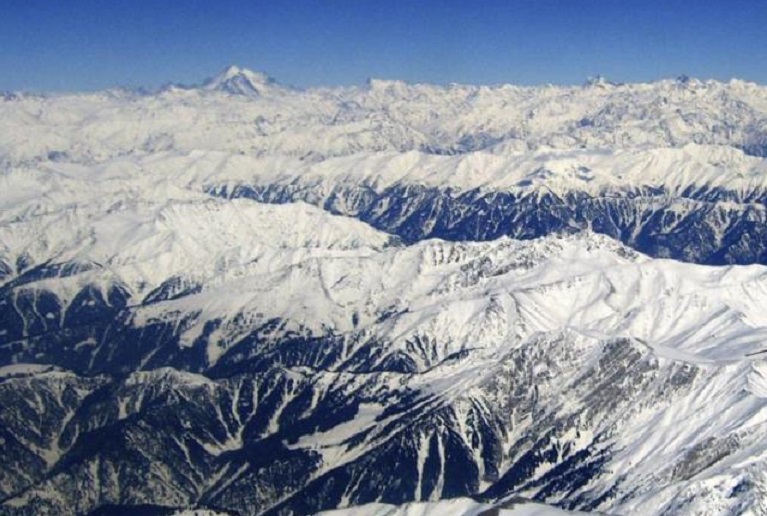 Piden ayuda para repatriar al escalador fallecido el sábado en el Himalaya.