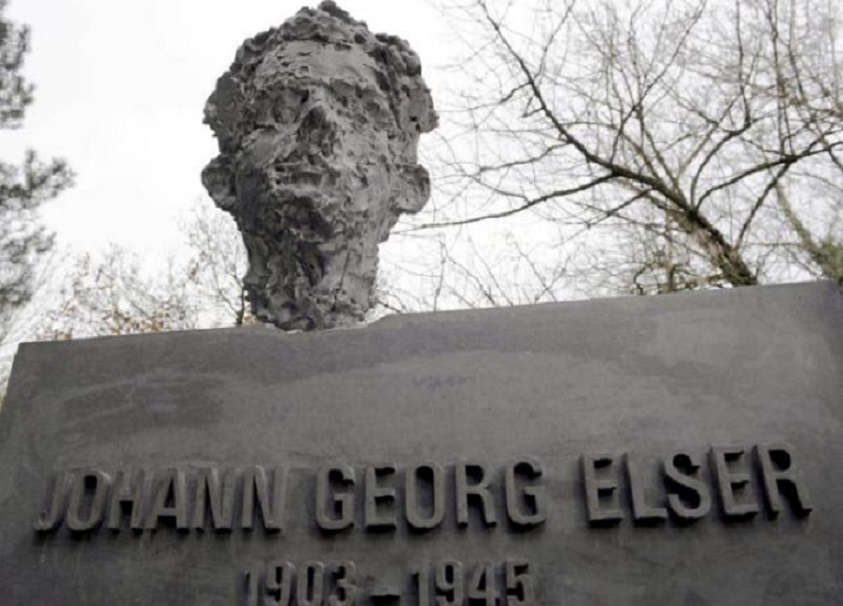 Escultura del alemán ideólogo del fallido atentado contra Adolf Hitler en 1939, Johann Georg Elser, en Constanza, Alemania. (Foto: EFE/Patrick Seeger)