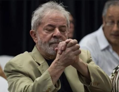 Justicia decreta libertad de Lula da Silva.