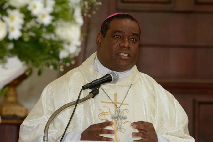 Obispo auxiliar de la arquidiócesis de Santo Domingo, monseñor Jesús Castro Marte.(Foto externa)