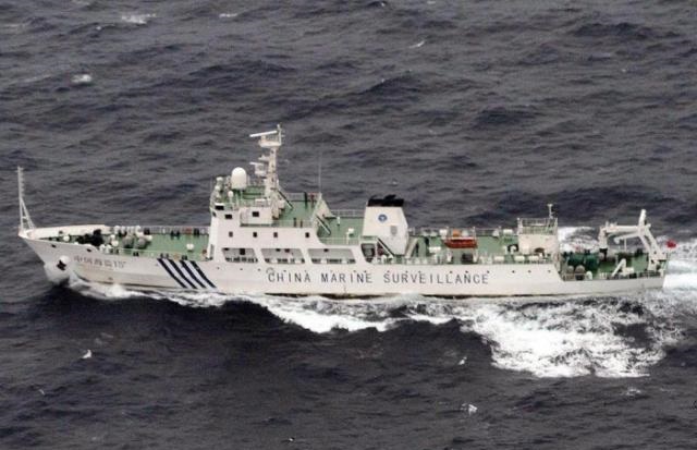 Imagen del 2013 por la 11ª sede de la Guardia Costera Regional japonesa que muestra una embarcación de vigilancia marítima china navegando en sus aguas, junto a las disputadas islas Senkaku/Diaoyu, en el mar de China Oriental.(Foto: EFE/Japan Coast Guard / Handout)