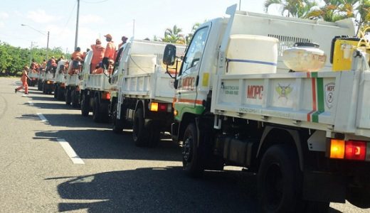 Incluirán 500 obreros de esa cartera,150 camiones para la jornada de fumigación bacheo y limpieza de calles.(Foto externa)