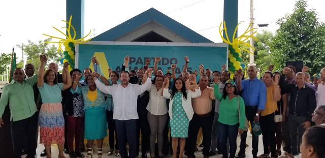 Candidatos municipales de Alianza País.(Foto externa)