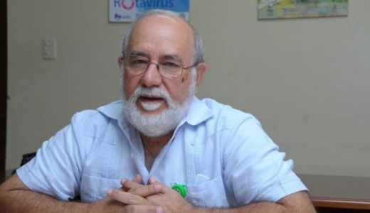 Doctor Zacarías Garib Arbaje director del Programa Ampliado de Inmunización.(Foto externa)