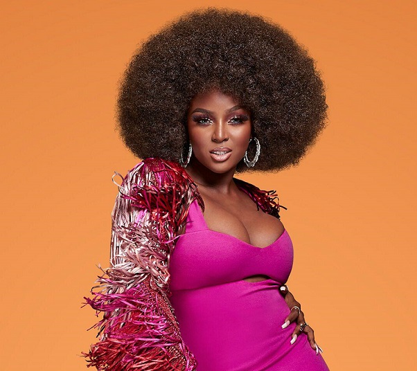 Amara La Negra llega a Netflix con “Fall Girls”.