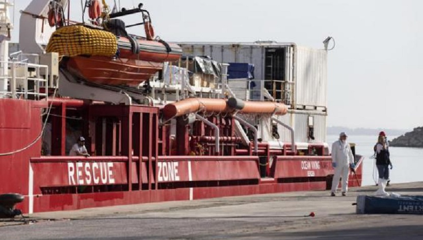 El "Ocean Viking" rescata a 39 personas en el Mediterráneo central.