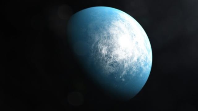 El planeta TOI 700 d (visto en una ilustración) es el primer planeta del tamaño de la Tierra en una zona habitable hallado por el satélite de la NASA TESS.(Foto: AFP)