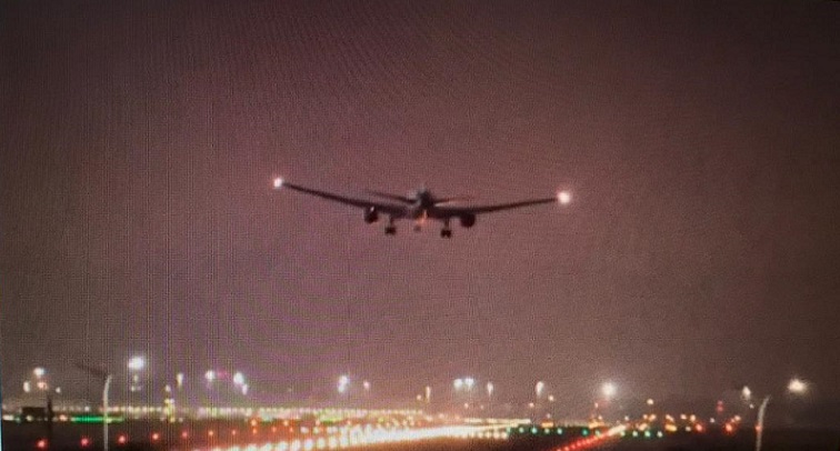 Avión de Air Canada se ve obligado aterrizar de emergencia en Madrid.