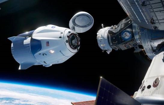 La compañía de transporte aeroespacial SpaceX lanzó este lunes al espacio desde Cabo Cañaveral, en Florida (EE.UU.), una quinta tanda de 60 satélites de su proyecto Starlink. (Foto: externa)