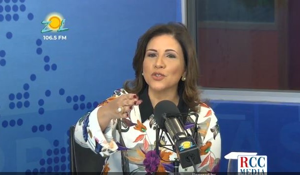 Margarita Cedeño vicepresidente de la República Dominicana durante una entrevista en el programa radial, El sol de la mañana. (Foto: externa)