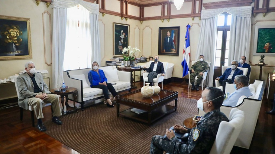 Reunión del Comité de Emergencia Sanitaria con el presidente Danilo Medina.