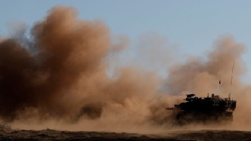 Israel ataca objetivos militares sirios en respuesta a incidente en El Golán