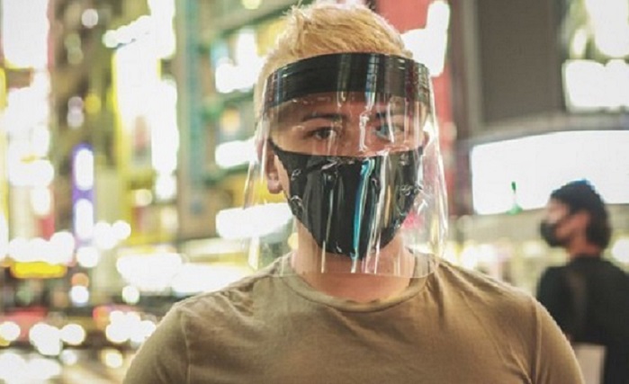 ¿Los protectores faciales son mejores que las mascarillas para protegerse de la COVID-19?