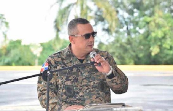 El coronel del Ejército Ricardo A. Castillo Terrero, quien fue ascendido a general de brigada.