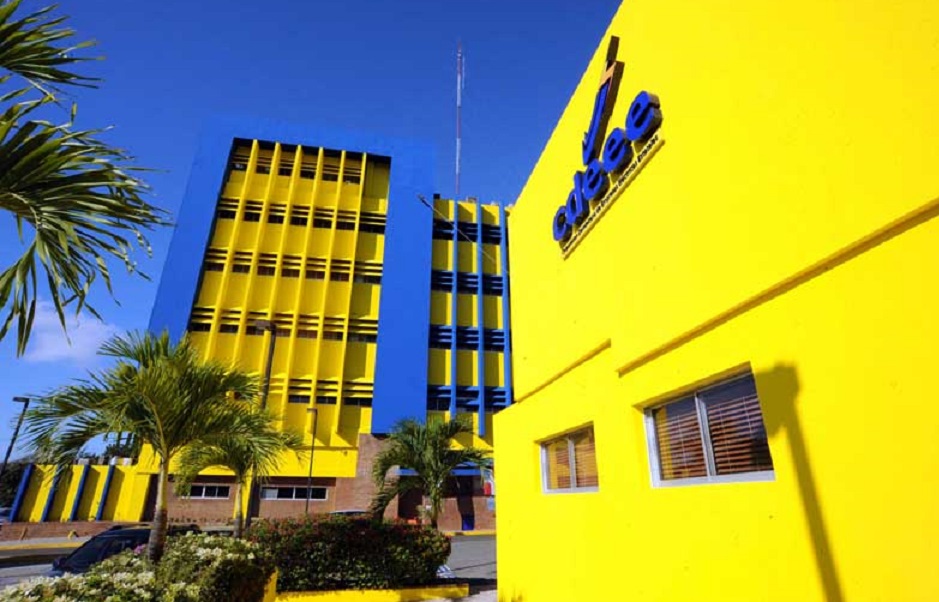 Corporación Dominicana de Empresas Eléctricas Estatales (CDEEE).