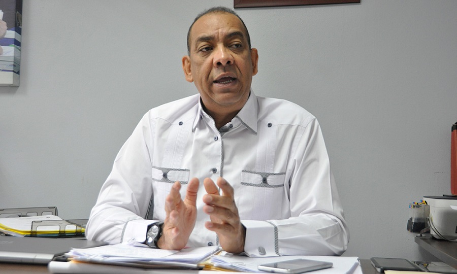 Ministro Deligne Ascención pide auditoria de Obras Públicas.