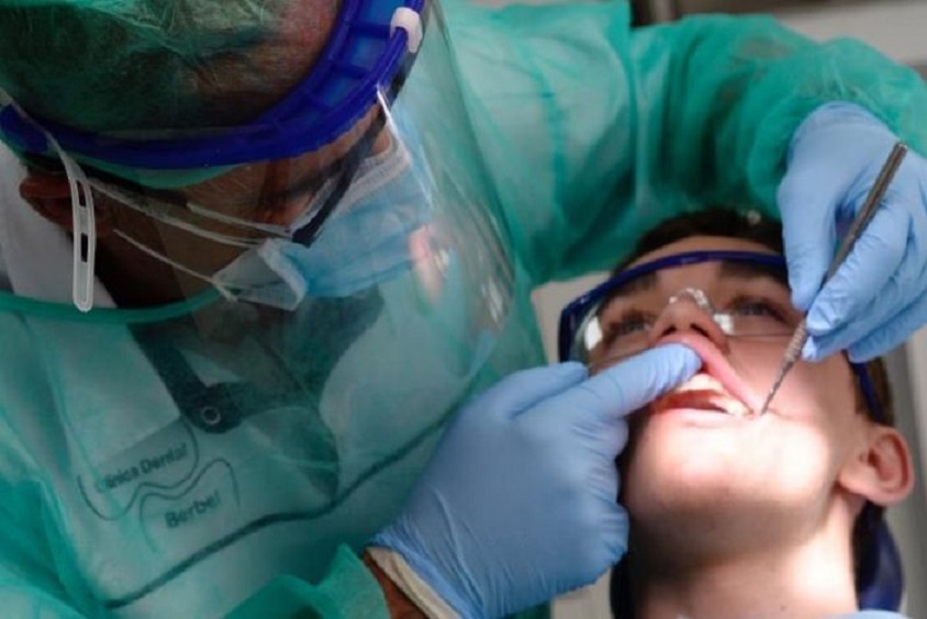 OMS advierte que los cuidados dentales han sido los grandes olvidados en la pandemia.