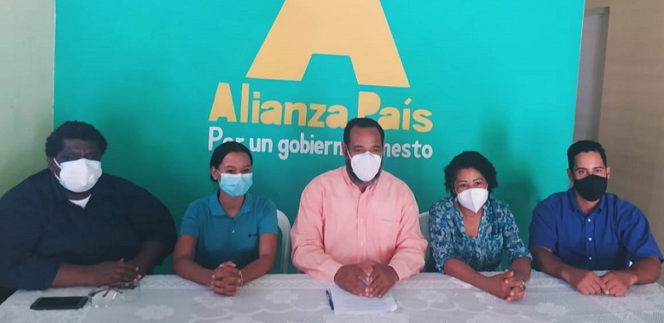 Alianza País renueva dirección política en San Cristóbal.
