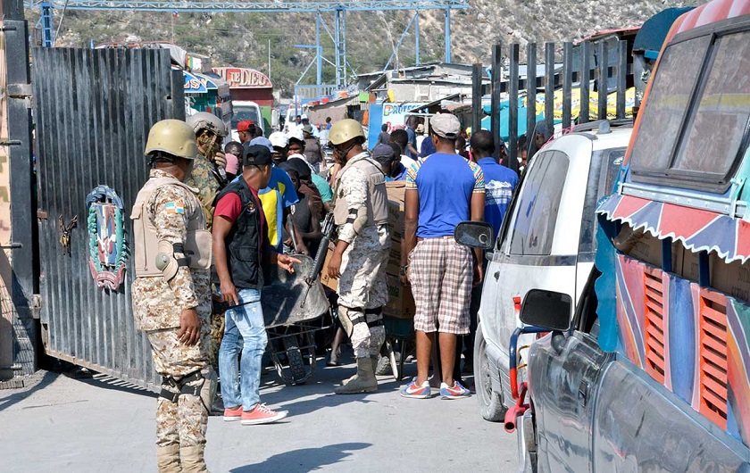 Director Migración anuncia plan para regular migración de haitianos.