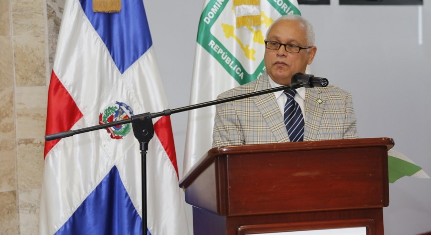 Luis Rafael Delgado Sánchez, contralor general de la República
