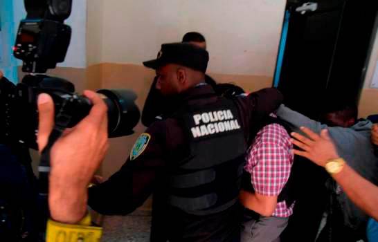 Sacerdote colombiano acusado de seducción de menores saldrá en libertad