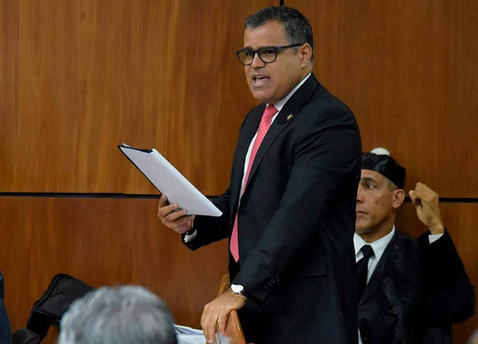 Tommy Galán acusa exprocurador Rodríguez en juicio Odebrecht.