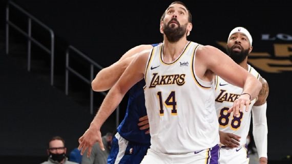 Lakers se anotan otro triunfo sobre Clippers pretemporada de NBA.