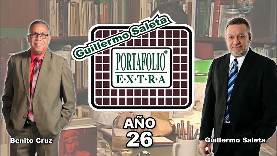 Equipo de Portafolio Extra celebra aniversario.