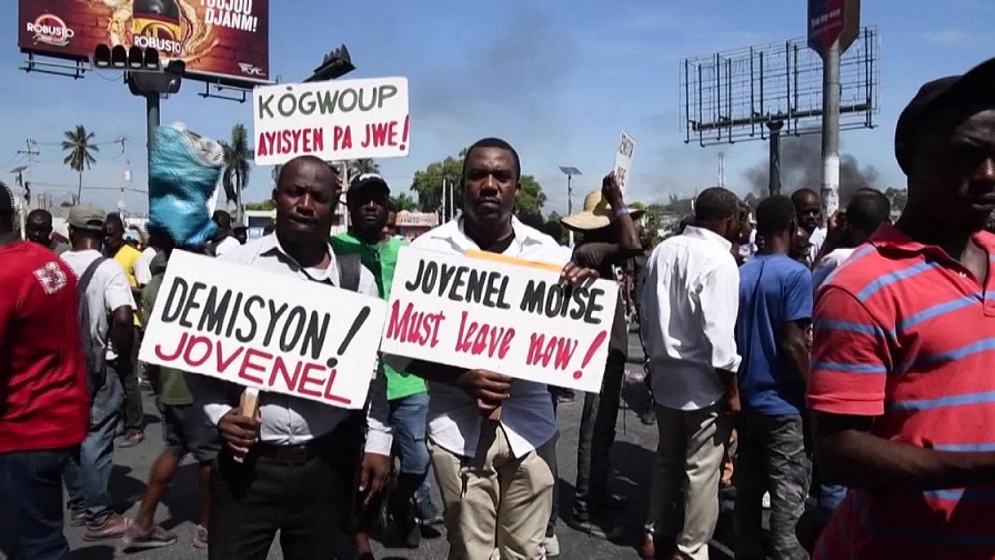 Haitianos exigen la renuncia de Jovenel Moïse.