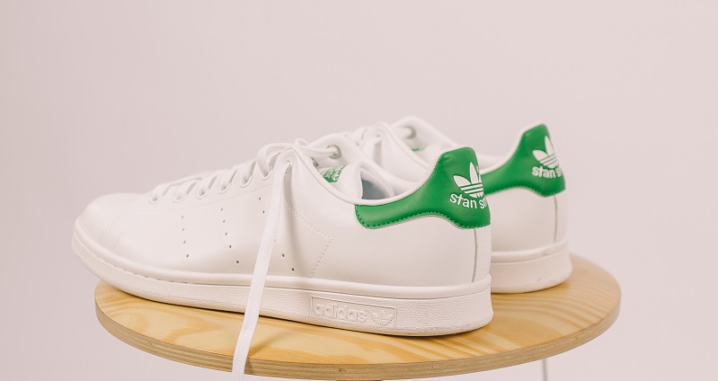 Adidas lanza colección de calzados Stan Smith Forever.